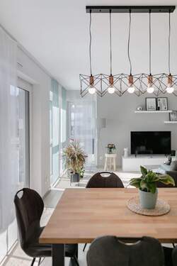 beispielhafte Darstellung, kann Sonderausstattung zeigen - 