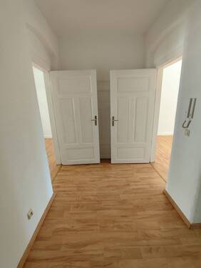 Flur mit Holzboden - 