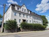 Hausansicht - KLEINE, FREIE WOHNUNG! - 33.000,00 EUR Kaufpreis, ca.  43,00 m² Wohnfläche