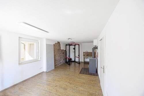 Hobbyraum - Einfamilienhaus mit 125,40 m² in Sachsenheim zum Kaufen