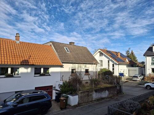 Aussicht Zimmer.jpg - Etagenwohnung mit 81,20 m² in Weinheim zur Miete