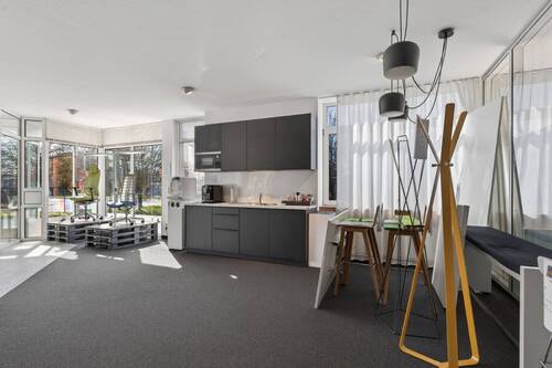 Küche und Empfang - 