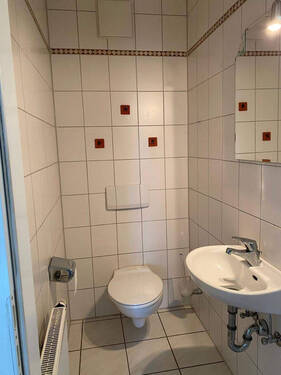 WC - 