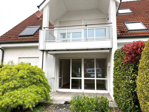 Terrassenansicht - Das besondere Mietangebot: 3-Zimmer-Erdgeschosswohnung mit Terrasse und Gartenteil in angenehmer Wohnlage