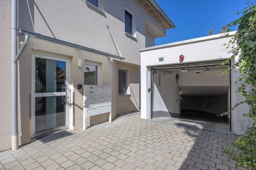 Zugang Tiefgarage - 