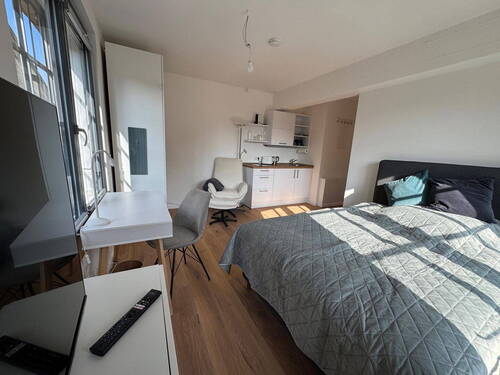 Apartment 5 - 