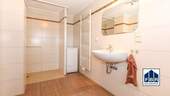 Bad zum Schlafzimmer - Doppelhaushälfte mit 173,20 m² in Demmin zum Kaufen