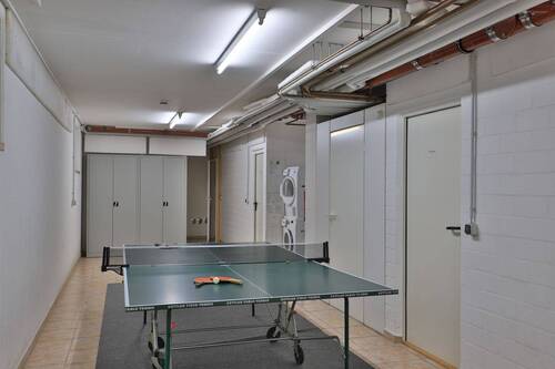 Gemeinschaftsraum/ Waschmaschine/ Zugang zur Sauna - 