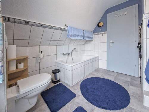 Badezimmer im DG - 