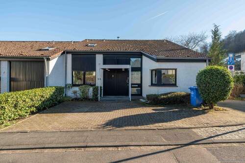 Außenansicht - 4 Zimmer Reihenendhaus in Bonn / Dottendorf