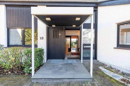 Hauseingang - Reihenendhaus mit 212,40 m&sup2; in Bonn / Dottendorf zum Kaufen