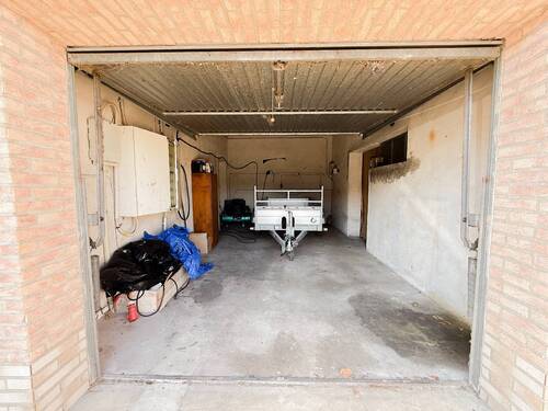 Garage - 