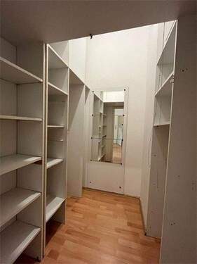 Begehbarer Kleiderschrank - 