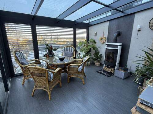 Bild1 - +++ Wohnen mit Wellnessfaktor - Exklusives Einfamilienhaus in Riesa-Weida mit Sauna, Jacuzzi & Wintergarten! +++