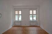 Zimmer Straße.JPG - 2 Zimmer Etagenwohnung zum Kaufen in Berlin