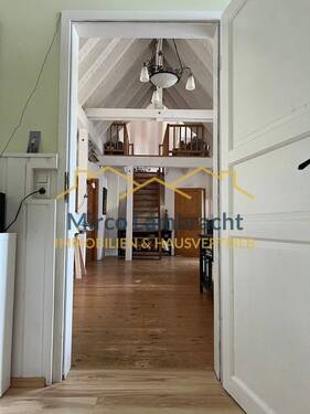 Blickt über die gesamte Länge - 