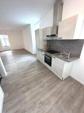 IMG_4877.JPG - Appartement mit Einbauküche Dusche Fußbodenheizung Aufzug ohne Kellerraum