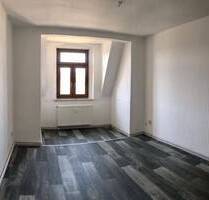 kleine, renovierungsbedürftige 3- Raumwohnung mit Fenster im Bad Dachgeschossflair ! - Görlitz Innenstadt