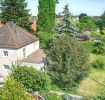 Potenzielles Zweifamilienhaus mit Sanierungsbedarf in zentraler Lage von Neusäß