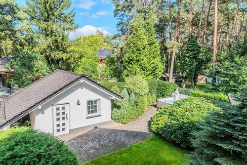 Nebenhaus - 