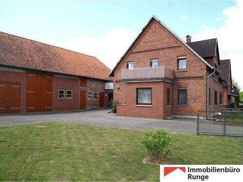 Hof.jpg - 8 Zimmer Mehrfamilienhaus, Wohnhaus zum Kaufen in Rinteln