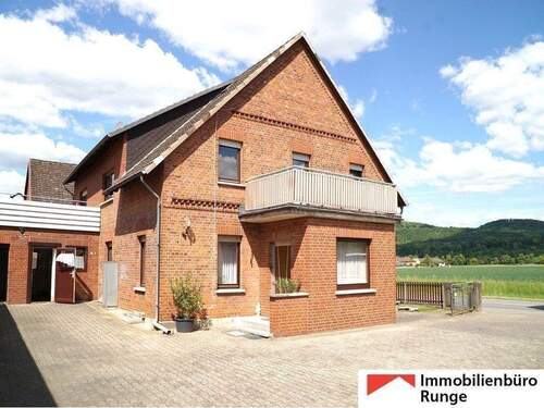 Vorderansicht.jpg - Mehrfamilienhaus, Wohnhaus mit 200,00 m² in Rinteln zum Kaufen