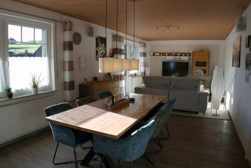 Wohnzimmer - 7 Zimmer Einfamilienhaus zum Kaufen in Mechernich