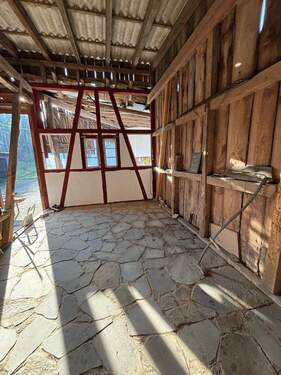 Scheune innen - 