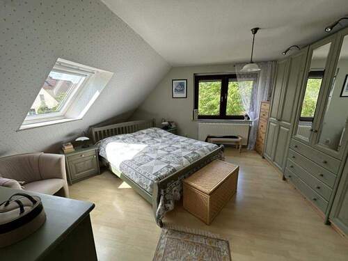 Schlafzimmer I im Dachgeschoss - 