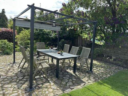 Essplatz im Garten - 