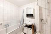 Bad - 3 Zimmer Etagenwohnung in Markgröningen