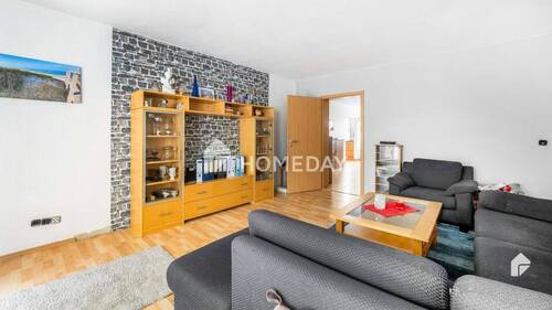 Wohnzimmer 2 - 4 Zimmer Etagenwohnung zum Kaufen in Dortmund