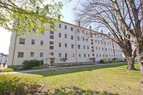 Ansicht vorn - Etagenwohnung mit 58,40 m&sup2; in Halle (Saale) zur Miete