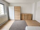 Schlafzimmer 1 - 3 Zimmer Etagenwohnung zur Miete in Nürnberg