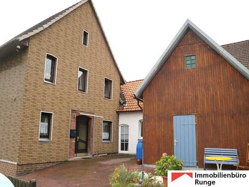 Haus und Stall.jpg - 6 Zimmer Einfamilienhaus zum Kaufen in Apelern