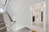 Treppenhaus/Eingangsbereich - 