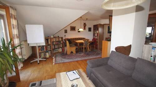 Wohnen - Vermietete 4 Zimmer-ETW mit Garage und Balkon