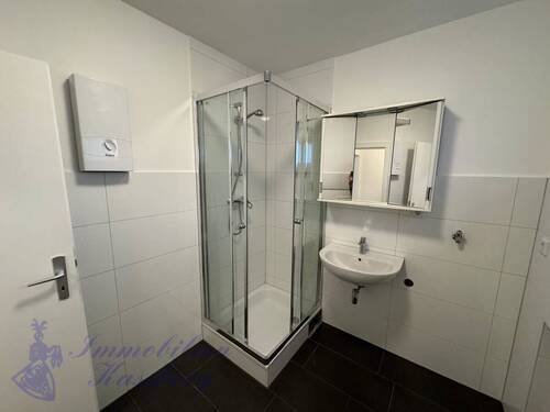 Badezimmer 1.3 - Etagenwohnung mit 43,80 m² in Hövelhof zur Miete