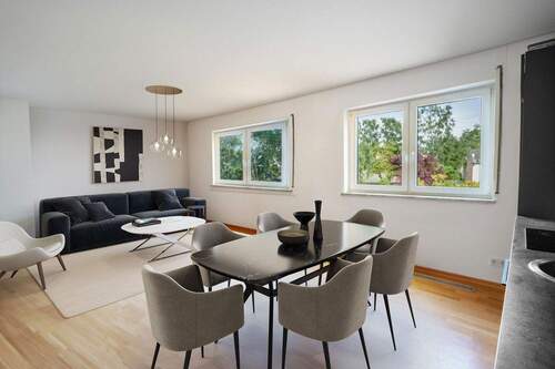 Wohn-/Esszimmer 1.OG links - 