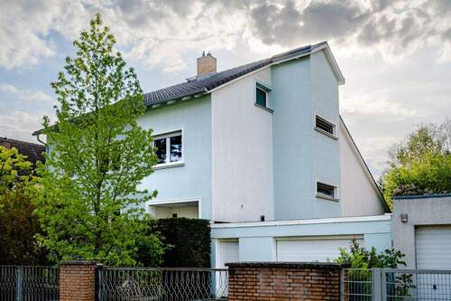 Gebäude - 1 Zimmer Einfamilienhaus zum Kaufen in Berlin