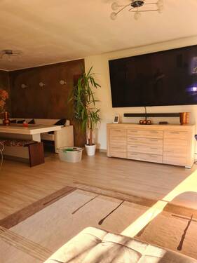 Teilansicht vom Wohn-/ Essbereich - 