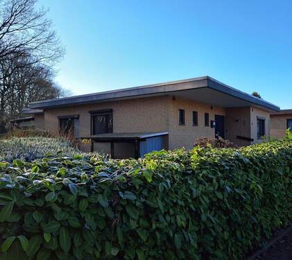 Straßenansicht - 5 Zimmer Bungalow in Stade