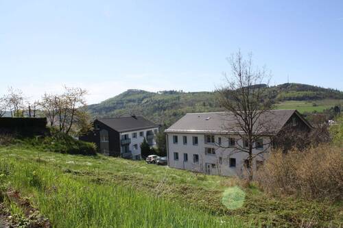 Ausblick - Schönes Baugrundstück in Bad Laasphe Stadt