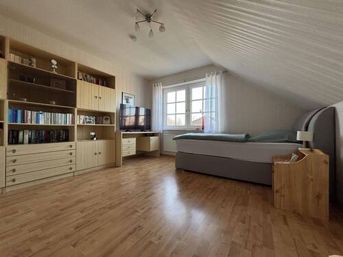 Schlafzimmer 1 im OG - 