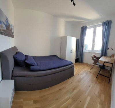 Arbeits-/Schlafzimmer 2 - 