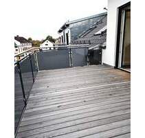 sonnige 3-Zi DG Wohnung mit Balkon Schierling -Erstbezug-