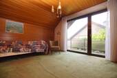 Schlafzimmer mit Balkon - 