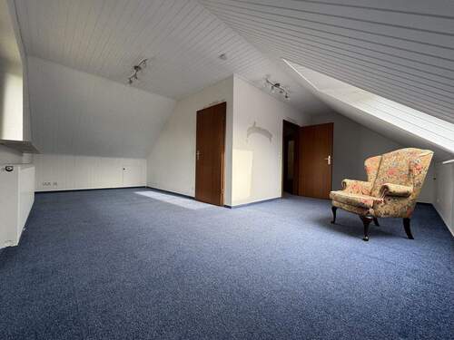 16. Eckzimmer im DG - 