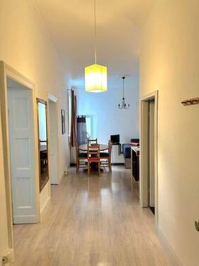 Eingangsbereich.jpg - Altbau Juwel in Berlin Mitte -Bezugsfrei- zu verkaufen