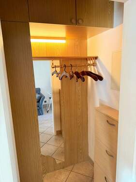 Garderobe - 